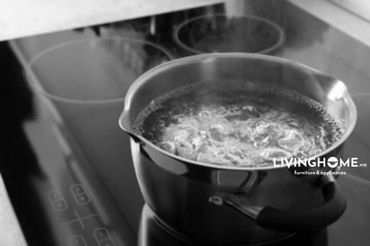 Bếp từ nấu nhanh sôi hơn