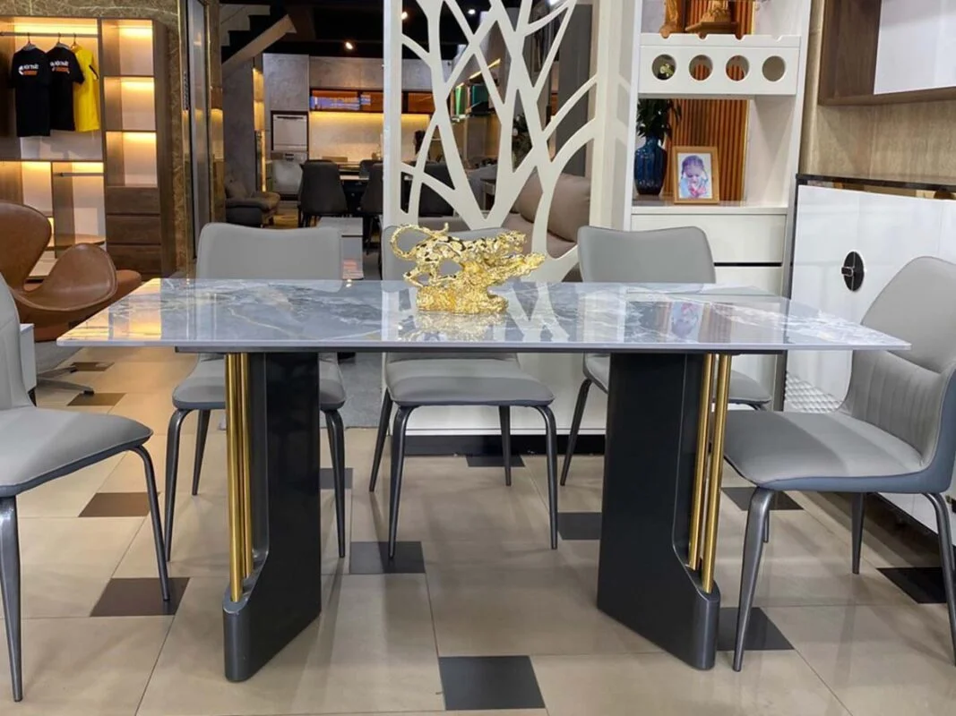 Bàn Ăn Mặt Đá Cao Cấp Sang Trọng Nhập Khẩu - AYAME 5 Mặt bàn sáng bóng mang đến sự sang trọng tuyệt vời
