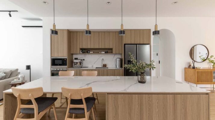 Tủ Bếp Gỗ Công Nghiệp: 5 Giải Pháp Hoàn Hảo Cho Căn Bếp Đẹp Và Tiết Kiệm